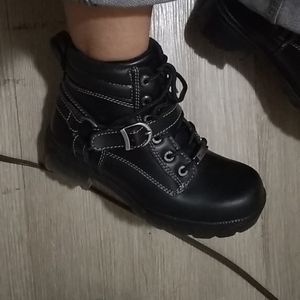 Motorcycle boots